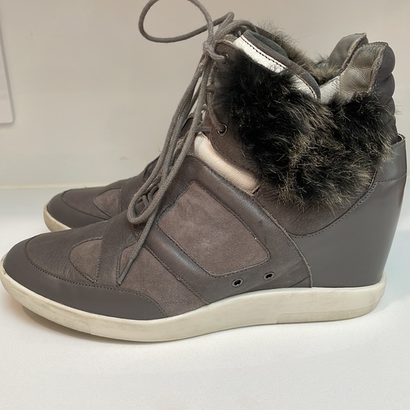 Y-3 Yohji Yamamoto Adidas Leather Wedge Sneaker US 8.5 Fur Trim Gray GUC - Picture 4 of 14